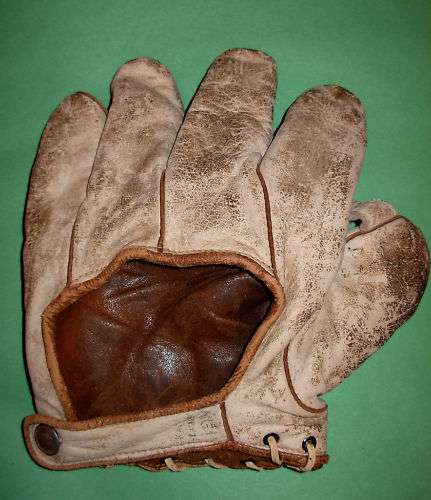 Victor, Wright & Ditson Berkeley Model Back